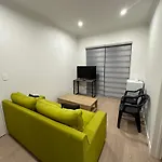 2 Bedrooms In Flat Bush
