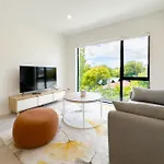 Brand New 2 Bedroom Unit In Albany