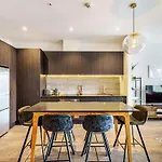 Modern Living In Prime Location
