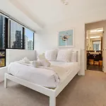 Prime Location - 2 Bedroom Urban Retreat
