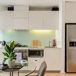 Freemans Bay 2-Bedroom Apartment