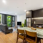 Auckland City Charm - 2Br Haven