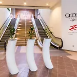 A City Stay Holiday, 21 Floors Above Queen