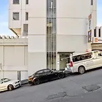 Modern One Bedroom Apartment In Auckland Central