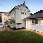 Three-Bedroom Grey Lynn Villa