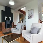 Kingsland Family Home