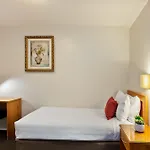 Best Western Newmarket Inn & Suites