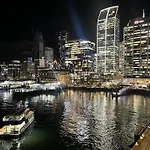 Princes Wharf - Luxury