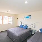 Albany Executive Motor Inn Limited