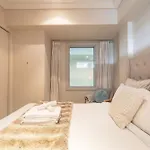 Luxury Waterfront Haven On Viaduct Harbour
