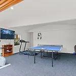 Entire Home In Central Auckland