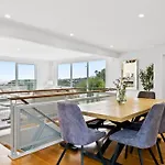 Welcome To Luxury Living In Cbd