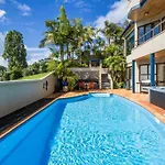 Beachside Bliss Castor Bay - Holiday By The Beach