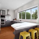 Prosper Point Home With Bbq, Patio And Parking