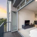 Prime Location With Sky Tower Views!
