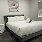 Holiday Home Or Short Term Rental In Papatoetoe