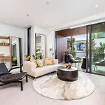 Elegant 1-Bd Wynyard Quarter With Carpark
