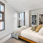 Elegant 1-Bd Wynyard Quarter With Carpark