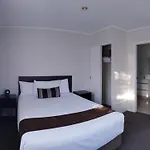 The Surrey Hotel