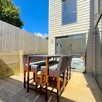 Charming 3-Bedroom House On The North Shore