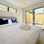 Contemporary Design Four-Bedroom Home