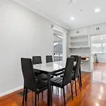 Kiwi Holiday Home With A View
