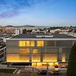 4Bd Parnell Penthouse With Breathtaking Views