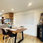 Independent Bathroom, Free Carpark 10B-3