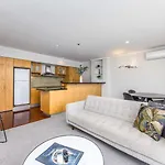 Beautiful Renovated 2 X Bdrm,Perfect Location