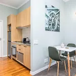 Fabulous Renovated Studio Pw
