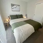 Auckland Airport Oasis Townhouse