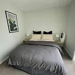 Auckland Airport Oasis Townhouse