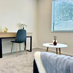 Sparkling New 4Beds Family Home
