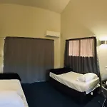 Rayland Epsom Motel
