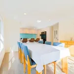 Three-Bedroom Home In Somerville