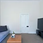 Luxury Villa In Prime Location With Spacious Pool