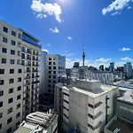 Within Walking Distance - Ideal For Au&Aut Student