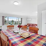 Sunlit Glow Home With Parking And Air-Con