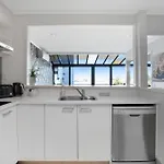 Parnell Vista 2Br Apartment With Seaview