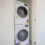 Cosy 3 Bedroom Townhouse In East Auckland