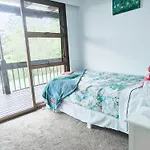 Sunny Cosy Rooms In Auckland Nice Garden Bush View