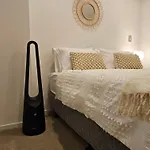 Urban Retreat - Central Auckland Stay