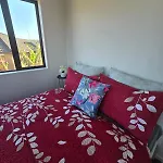 Holiday Home Near Auckland Airport