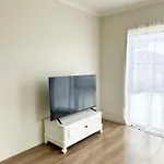 Accommodation In Auckland - Ormiston, Manukau, Flat Bush
