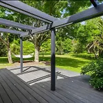 Charming Oasis, Your Cozy Retreat Awaits