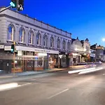 Spacious Mt Eden Apartment