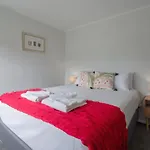 Cosy Bayswater House