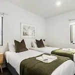 Executive Townhouse Auckland By Furnished Rentals