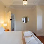 Charming Takapuna Residence