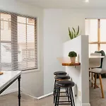 Luxury Freemans Bay Studio With Car Park